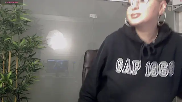 BustyAllyy online show from 02/03/25, 08:46