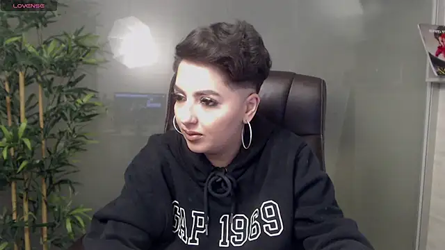 BustyAllyy online show from 02/03/25, 11:47