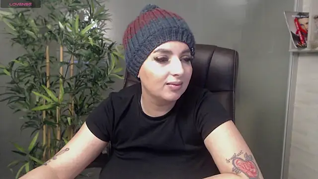 BustyAllyy online show from 02/12/25, 09:22