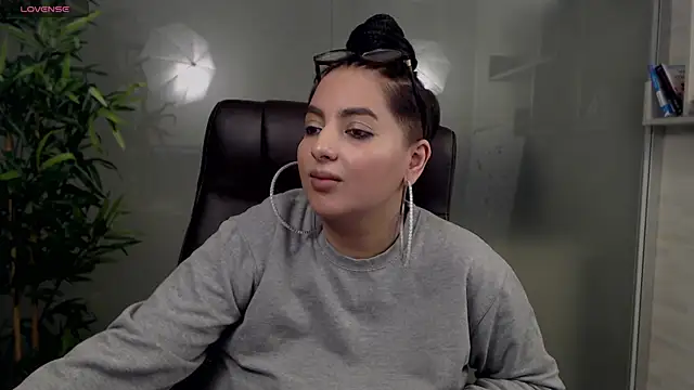 BustyAllyy online show from 03/19/25, 01:43