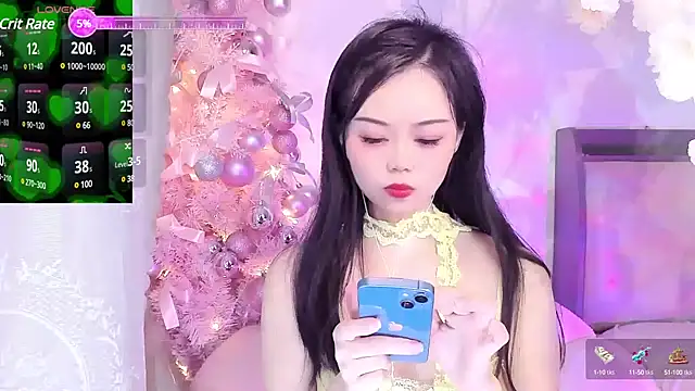 Snapshot of lilies-sweet chatting on 01/10/25, 02:25 lilies-sweet online show from 01/10/25, 02:25