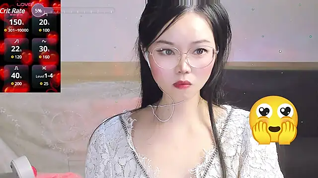 Snapshot of lilies-sweet chatting on 02/23/25, 01:42 lilies-sweet online show from 02/23/25, 01:42