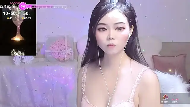 Snapshot of lilies-sweet chatting on 03/07/25, 02:15 lilies-sweet online show from 03/07/25, 02:15