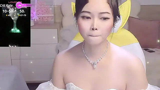 Snapshot of lilies-sweet chatting on 03/09/25, 02:50 lilies-sweet online show from 03/09/25, 02:50