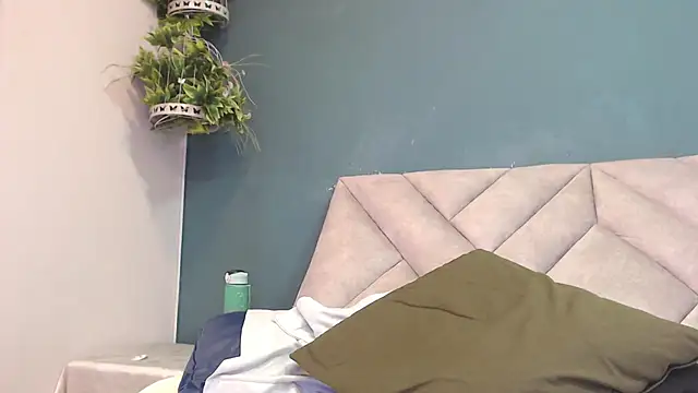 SharisWillian online show from 02/07/26, 04:11