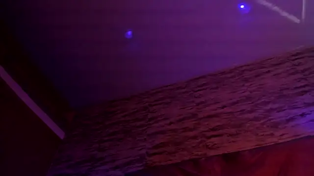 Snapshot of nya_ah chatting on 01/08/25, 11:54 nya ah online show from 01/08/25, 11:54