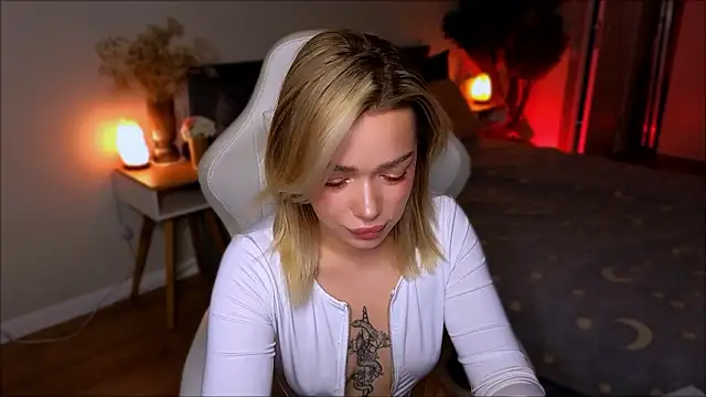 Lily Yin online show from 01/15/26, 06:07