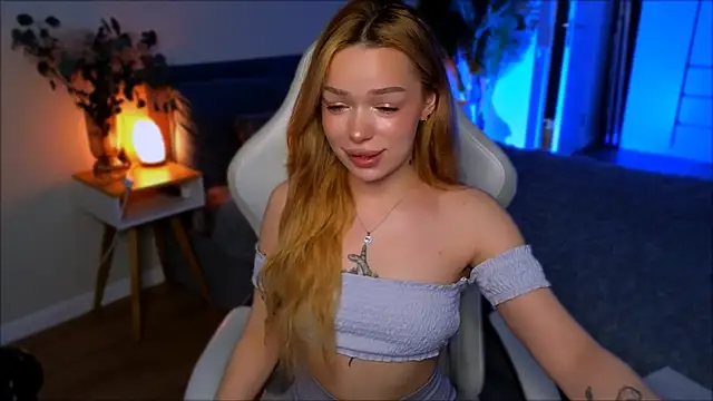 Lily Yin online show from 06/08/26, 06:14
