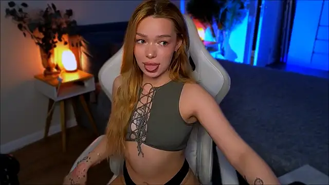 Lily Yin online show from 06/11/26, 06:11