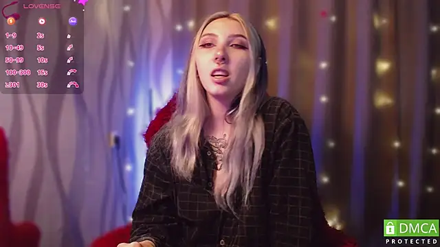 JustMeowGirl online show from 01/19/25, 07:25