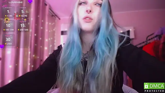 JustMeowGirl online show from 04/24/26, 05:21