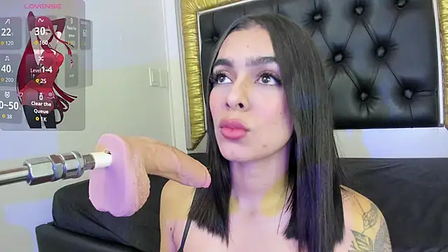 Snapshot of Foxy_Assh_ chatting on 11/21/25, 04:44 Foxy Assh online show from 11/21/25, 04:44