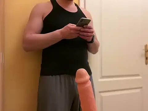 Snapshot of etat_onn chatting on 12/16/25, 12:37 etat onn online show from 12/16/25, 12:37