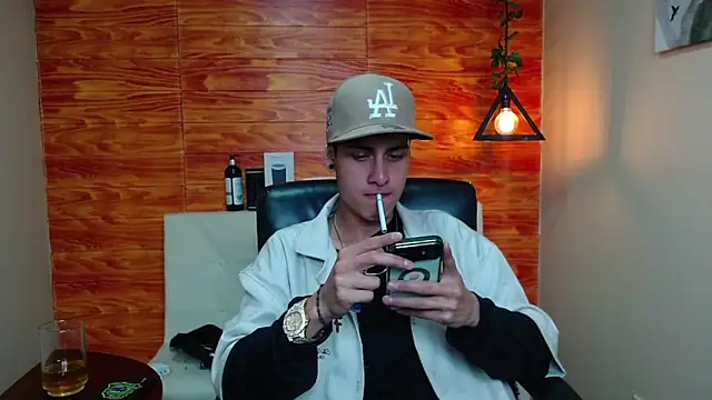 Bastiaan 28 online show from 01/13/25, 03:45