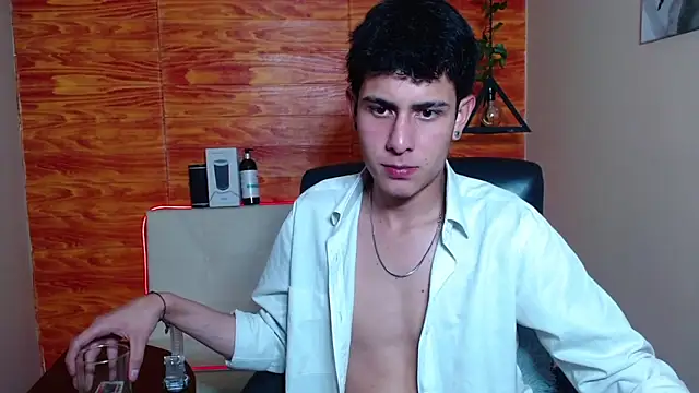 Bastiaan 28 online show from 01/21/25, 05:38