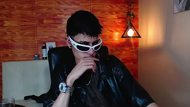 Bastiaan 28 online show from 02/08/25, 03:19