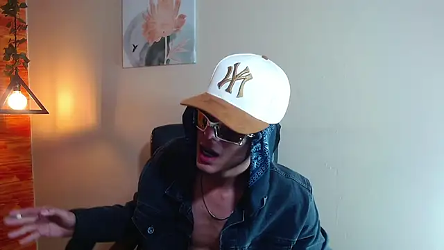 Bastiaan 28 online show from 02/14/25, 07:59