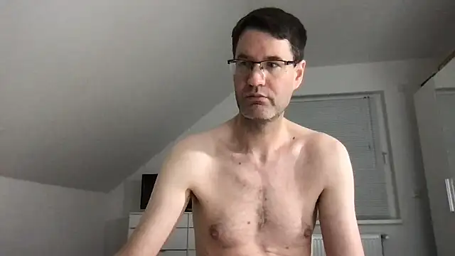 zxzx cam1 online show from 12/28/24, 01:39