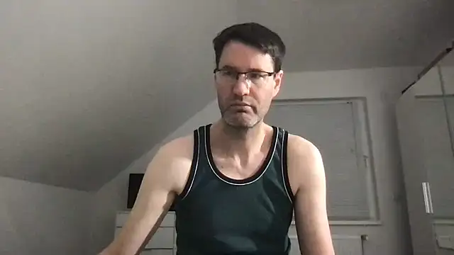 zxzx cam1 online show from 01/12/25, 04:40