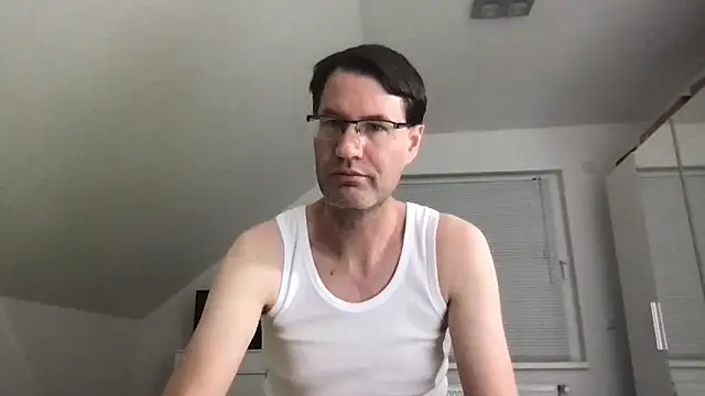 zxzx cam1 online show from 03/09/25, 09:57