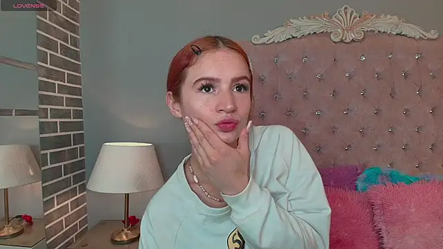 AdelaineBest online show from 09/24/25, 04:38