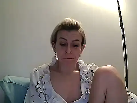 Snapshot of anechka1 chatting on 01/13/25, 10:45 anechka1 online show from 01/13/25, 10:45