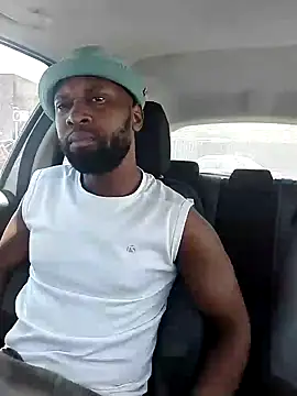 Snapshot of Stallion100 chatting on 12/23/24, 09:49 Stallion100 online show from 12/23/24, 09:49