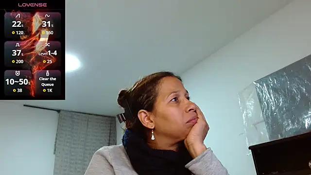 CaroMasha online show from 03/30/26, 01:17