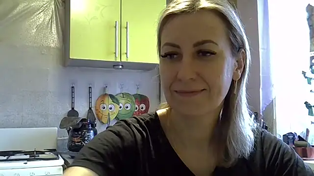 Snapshot of AshleyXHoney chatting on 01/15/25, 09:02 AshleyXHoney online show from 01/15/25, 09:02