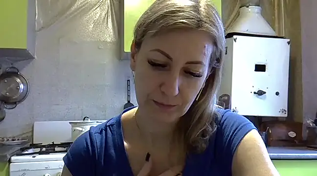 Snapshot of AshleyXHoney chatting on 01/29/25, 11:20 AshleyXHoney online show from 01/29/25, 11:20