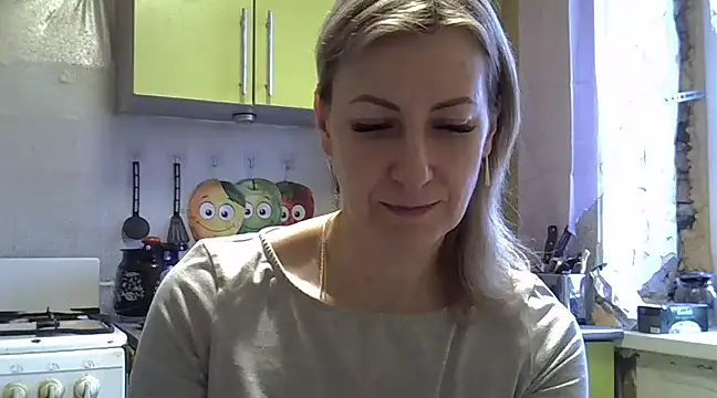 Snapshot of AshleyXHoney chatting on 01/31/25, 06:46 AshleyXHoney online show from 01/31/25, 06:46