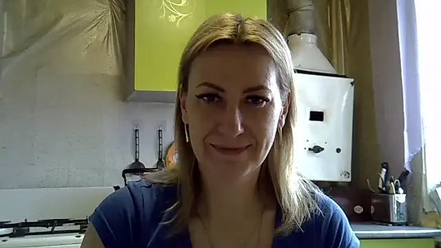 Snapshot of AshleyXHoney chatting on 03/22/25, 05:06 AshleyXHoney online show from 03/22/25, 05:06