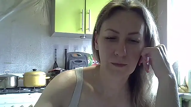 Snapshot of AshleyXHoney chatting on 06/03/26, 07:55 AshleyXHoney online show from 06/03/26, 07:55