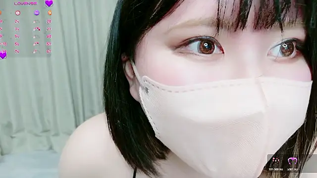 mi chat online show from 04/11/26, 02:43