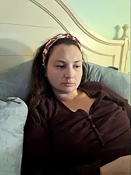 MilfyMrsRobinson online show from 03/07/25, 09:48