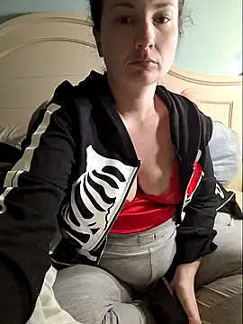 MilfyMrsRobinson online show from 03/12/25, 11:09