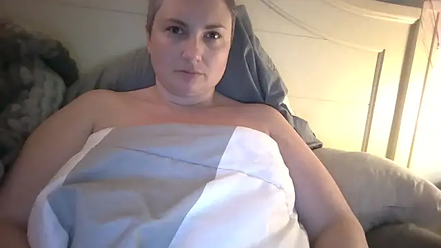MilfyMrsRobinson online show from 08/01/26, 01:49