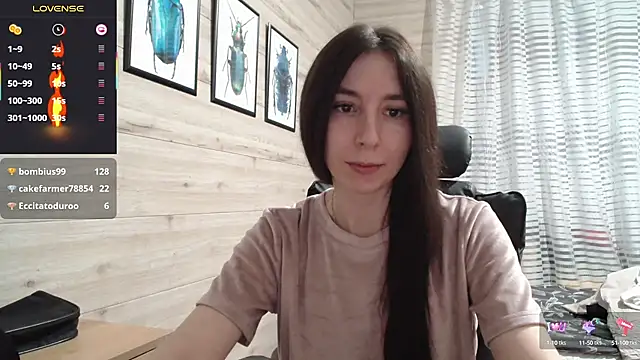 Snapshot of Wowpornoo chatting on 03/22/25, 01:08 Wowpornoo online show from 03/22/25, 01:08