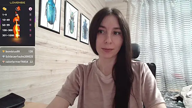 Snapshot of Wowpornoo chatting on 03/22/25, 04:15 Wowpornoo online show from 03/22/25, 04:15