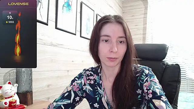 Wowpornoo online show from 09/18/25, 07:54