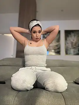 KimArts online show from 12/16/24, 08:05