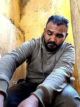 ListedLoin online show from 01/18/26, 09:35