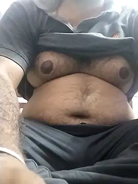 Snapshot of Manboobs178 chatting on 02/25/25, 07:03 Manboobs178 online show from 02/25/25, 07:03