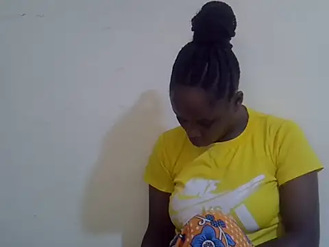 HOT-JAZMINE online show from 05/15/26, 09:16
