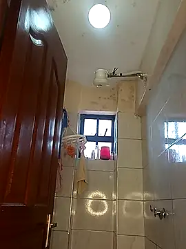 ebony Catalia online show from 11/09/25, 10:13