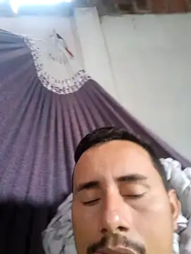 luissilva0071 online show from 02/25/25, 01:06