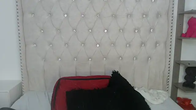 Abril Squirt online show from 02/06/26, 10:46