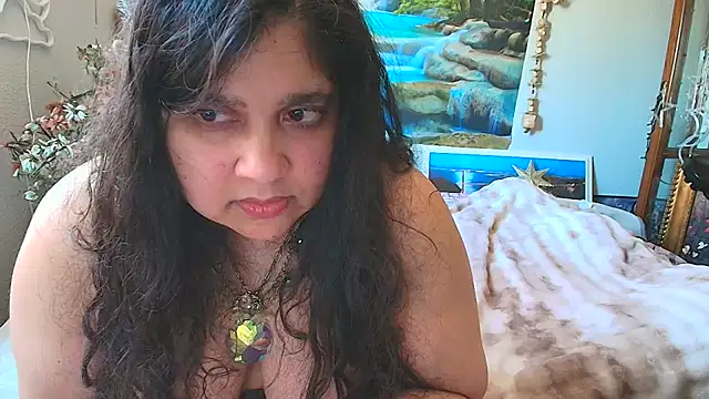 MelanieFawker online show from 03/20/25, 08:40