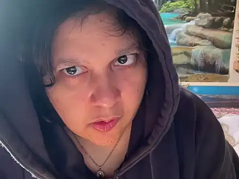 MelanieFawker online show from 09/28/25, 05:18