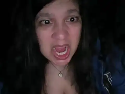 MelanieFawker online show from 11/17/25, 09:59